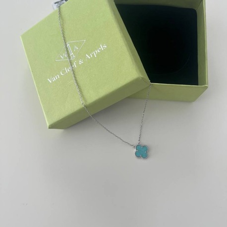 Van Cleef Kolye