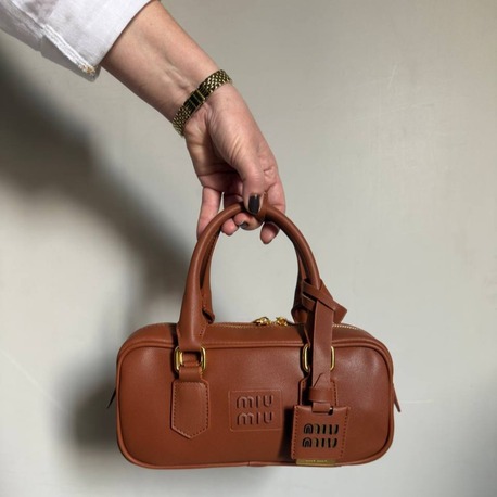 Miu Miu Arcadie (27x12)