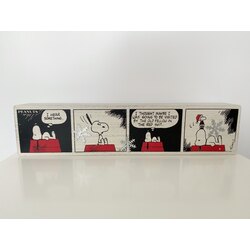 Hallmark Snoppy Tablo