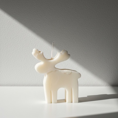 Winter Reindeer Candle