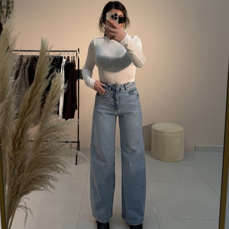 Wide Leg Jean