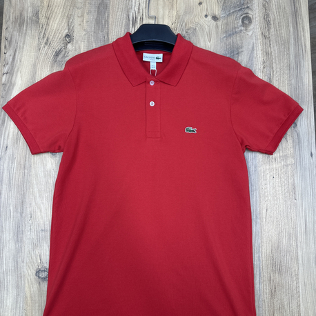 Lacoste 