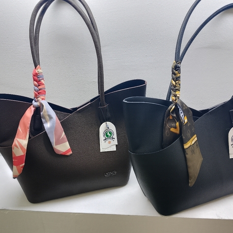 Polo Club Fularlı Kova Çanta