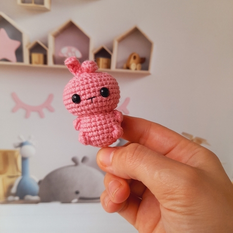 Pembe tavşan