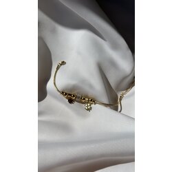 Yonca charmlı bileklik