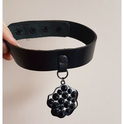 Gothic tarz tasma choker kolye 