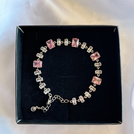 pembe beyaz taşlı silver bileklik