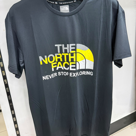 The nort face siyah tişört 