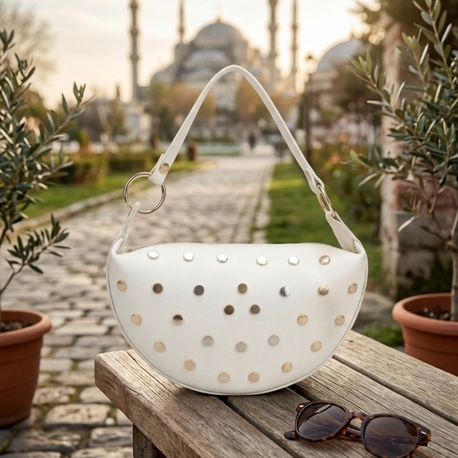 Krem Kol Çantası 