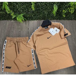 NIKE T SHIRT SHORT TAKIMI