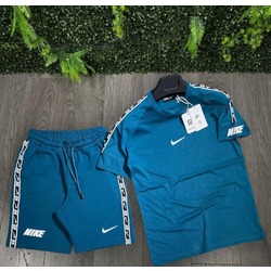 NIKE T SHIRT SHORT TAKIMI