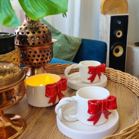 fiyonklu fincan/tabak