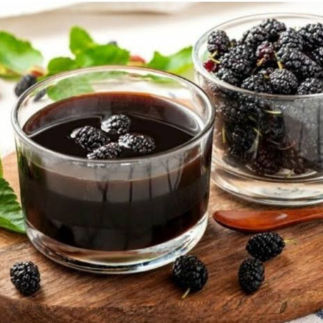  Soğuk Sıkım Karadut Pekmezi Cam Şişede (1 kg)