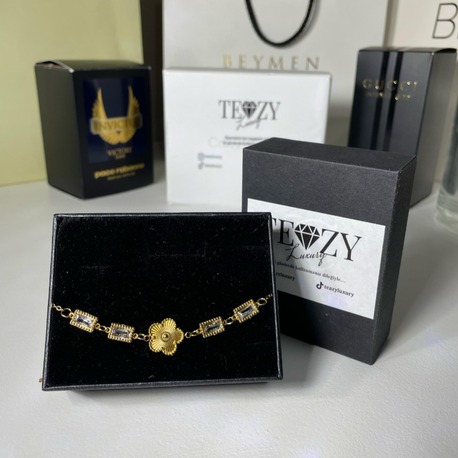 Yonca bilezik, GOLD