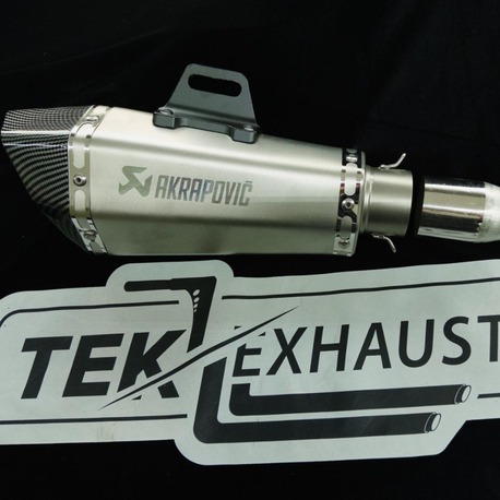 Akrapovic Performans Egzoz – Gri Gövde, Karbon Başlık,