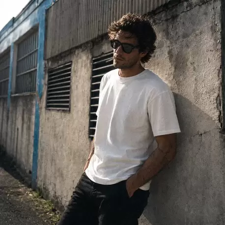 Premium Basic Offwhite T-Shirt