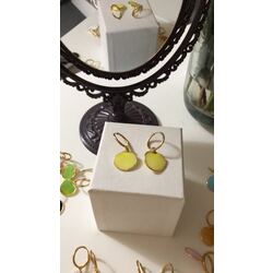 Alice Yellow