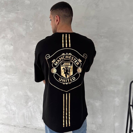 MANCHESTER UNİTED GOLD OVERSİZE T-SHİRT