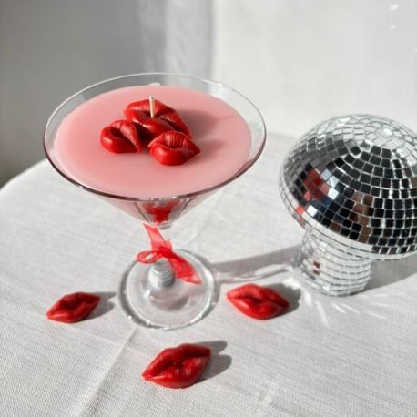 Kisses Blush Coctail Candle