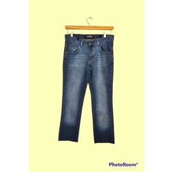İşlemeli kot pantolon