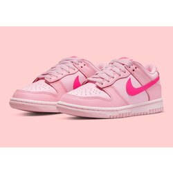 Dunk low triple pink