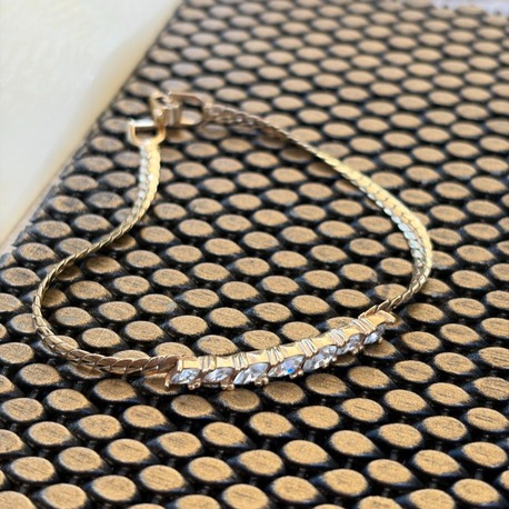 Vintage CHRISTIAN DIOR HERRINGBONE CRYSTAL Bileklik