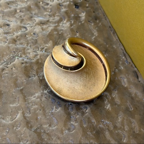 TRIFARI BROŞ Soyut Swirl Tasarım 1960s