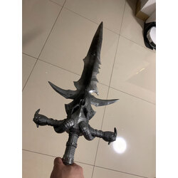 Frostmourne Kılıç