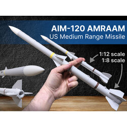 1:12 AIM-120 Roket