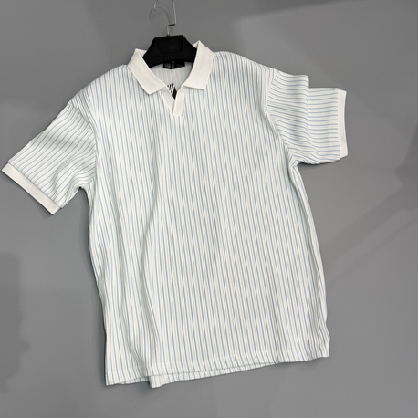 Ekru mavi polo yaka 
