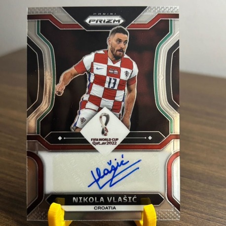 Nikola Vlasic 2022 Panini Prizm Otograf | Nadir İmza Kartı