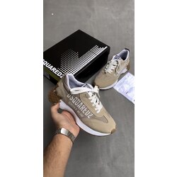 DsQuared2