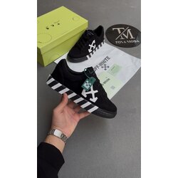 Off White ‘New Seasion’