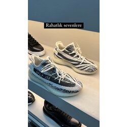 Adidas Yeezy Zebra