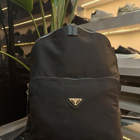 Prada Sırt Çantası