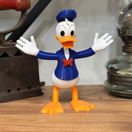 Donald Duck Koleksiyon Figürü – Dekoratif Oyuncak – Masaüstü / Kitaplık Süs Eşyası