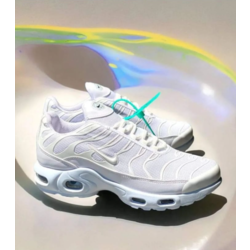 Nike T.N.