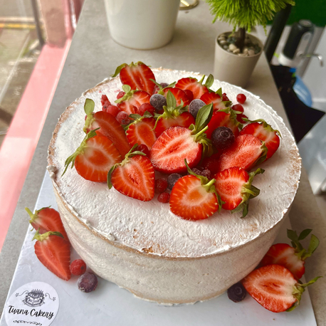 Naked cake