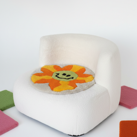 El Yapımı Gülümseyen Çiçek Tufting Halı – Dekoratif Yuvarlak Tasarım (40 cm)