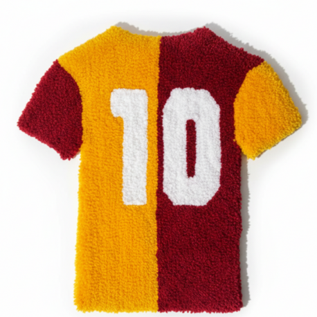 Kişiye Özel Galatasaray Forma Tufting Halı – İsim & Numara Özelleştirilebilir (60 cm)