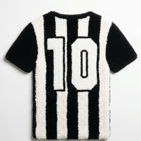 Kişiye Özel Beşiktaş Forma Tufting Halı – İsim & Numara Özelleştirilebilir (60 cm)