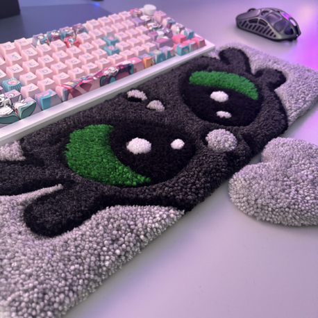 Toothless Keyboard Rug