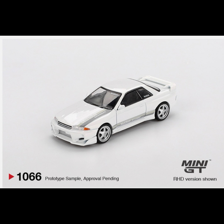 Mini Gt 1066-Nissan Skyline GT-R (R32) VeilSide Combat C-I White  