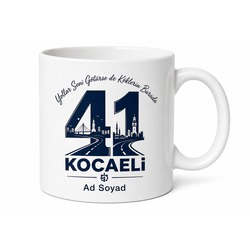 Kocaelili Arkadaşa Plakalı Baskılı Kupa Bardak 41 Plaka Hediye