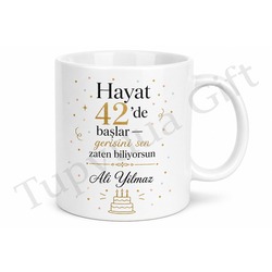 Şık Porselen 42 Yaş Doğum Günü Hediyesi Kahve Kupası Baskılı Kupa Bardak