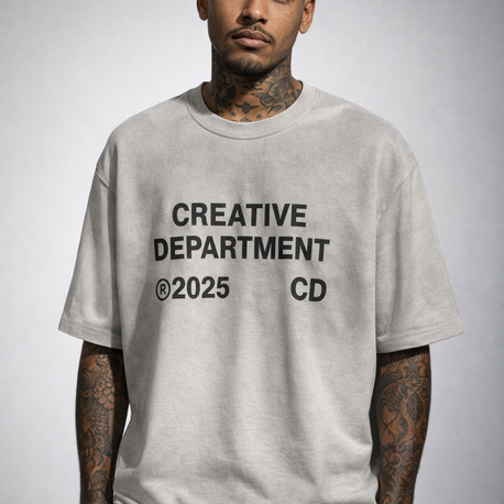 CREATIVE DEPARTMENT – Ekru Pistole Sprey Ön Baskı Oversize T-Shirt