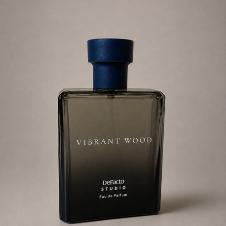 Defacto Vibrant Wood Parfum Şişesi