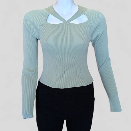 Boyundan Lazer Kesim Detaylı Body