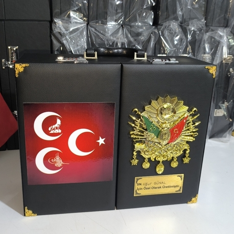 109'ADETLİ OSMANLI TUĞRALI ÜÇ HİLALLİ ÖZEL İSİMLİ TESBİH KOLEKSİYON ÇANTASI 