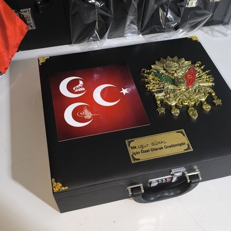 25'ADETLİ SAAT ÇANTASI OSMANLI TUĞRALI-ÜÇ HİLALLİ ÖZEL İSİMLİ KOLEKSİYON ÇANTASI 